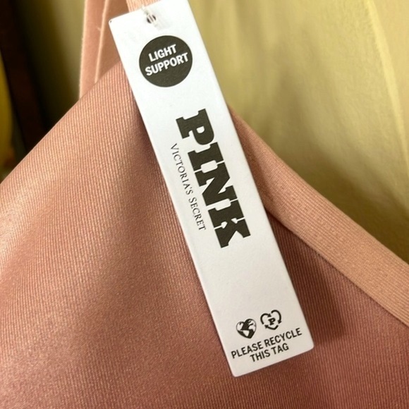 Brand New Victoria's Secret Pink Ombre Scoop Sports Bra & Ultimate Leggings Set - Picture 7 of 16